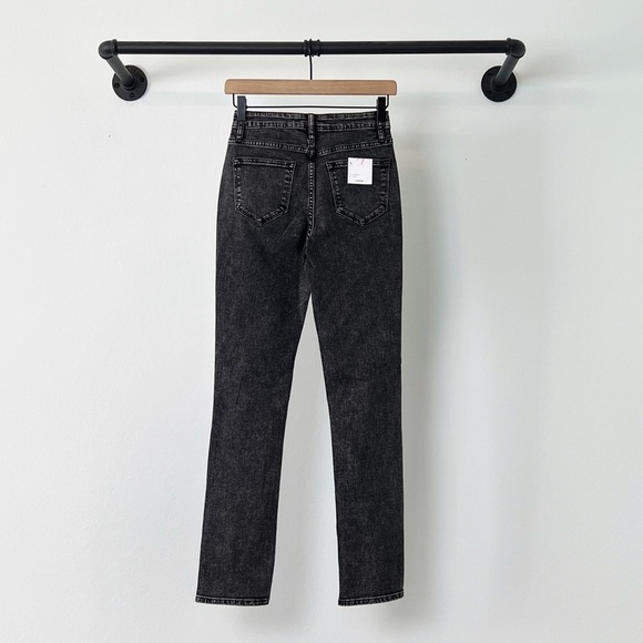 NWT Vigoss Ace Straight Leg High Rise Jeans in Washed Black - Picture 7 of 10